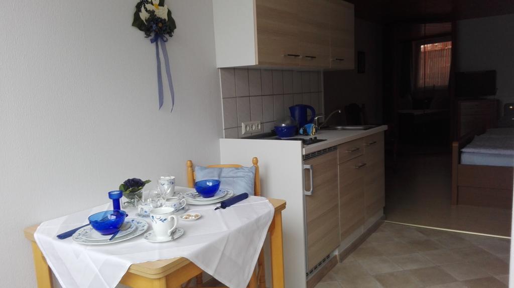 Pension Arndt Ug ชิลลิคช์ ภายนอก รูปภาพ