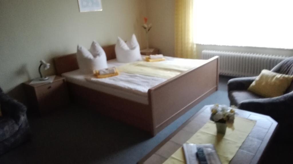 Pension Arndt Ug ชิลลิคช์ ภายนอก รูปภาพ
