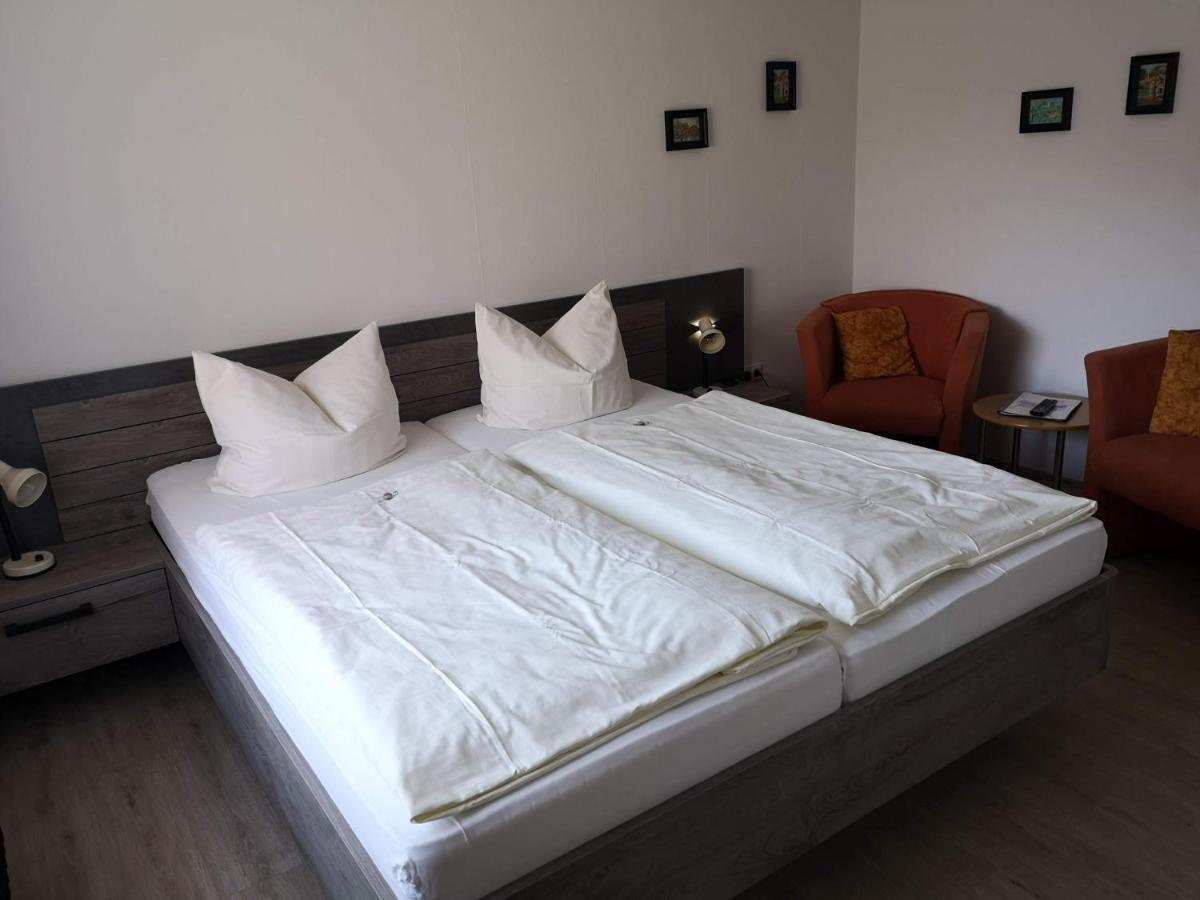 Pension Arndt Ug ชิลลิคช์ ภายนอก รูปภาพ